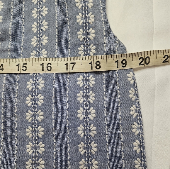 Vince Camuto Womens Blue And White Lightweight Cap Sleeve Top Size Petite Medium - Picture 5 of 9